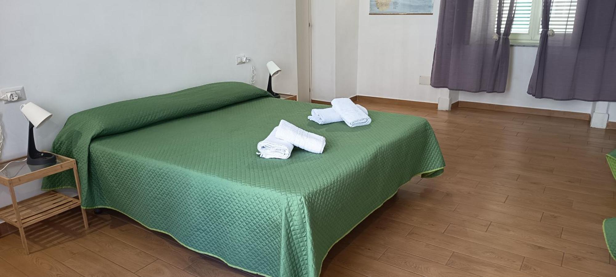 Casa Laura Oliva Mancini Bed and Breakfast Napoli Eksteriør billede