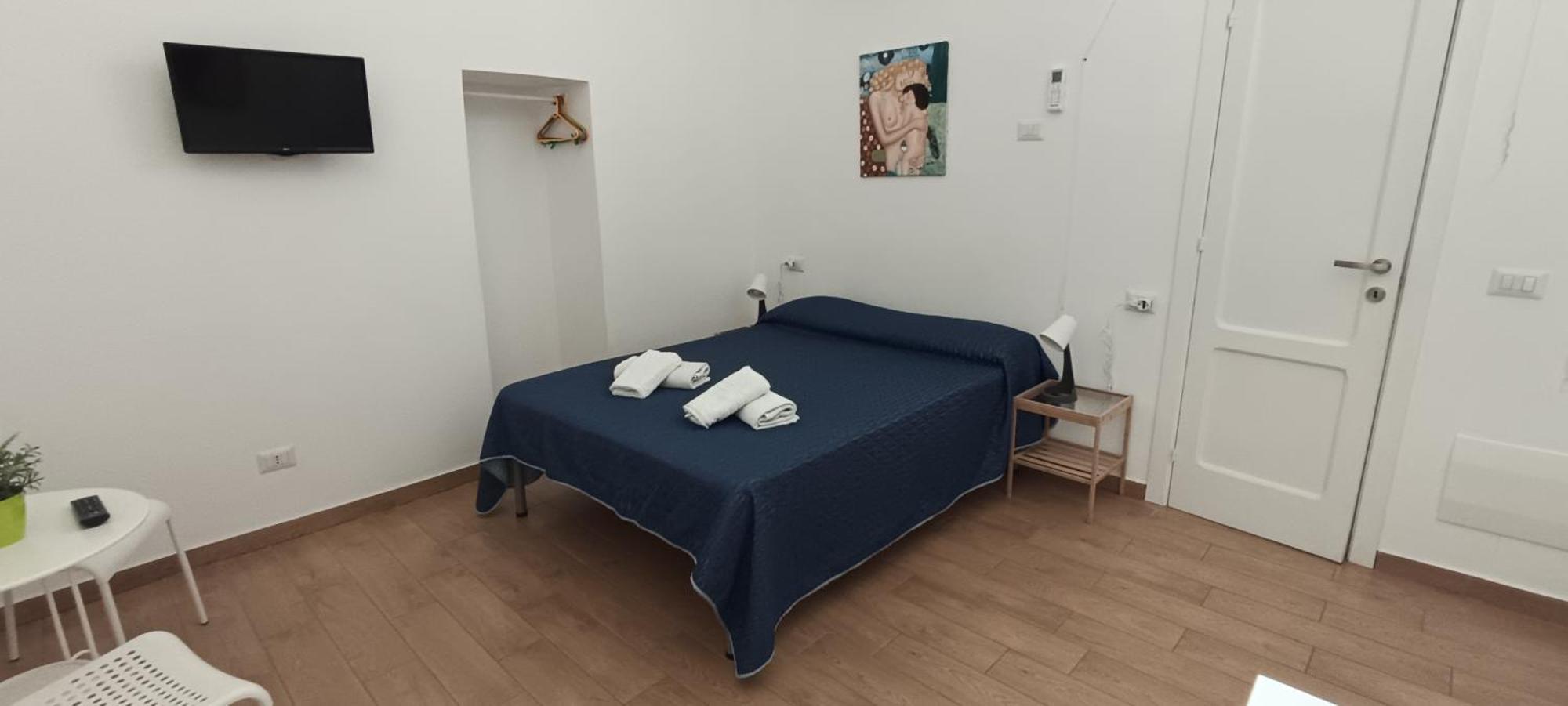 Casa Laura Oliva Mancini Bed and Breakfast Napoli Eksteriør billede